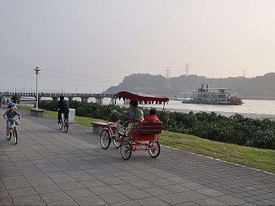紐約時報提到台北擁有17條河濱自行車道引以為傲