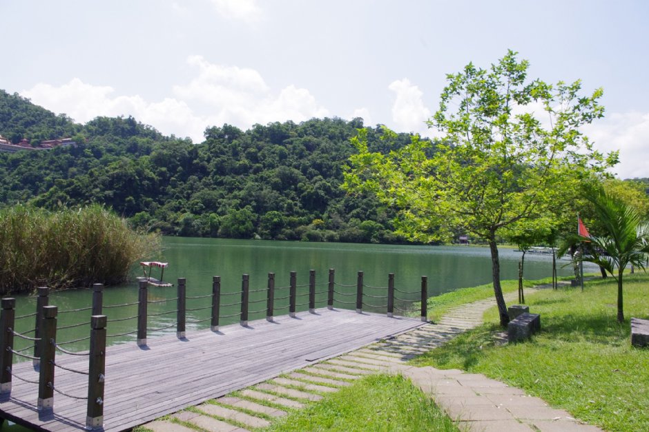 梅花湖風景區