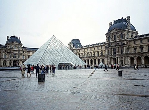 羅浮宮Louvre Museum-玻璃金字塔