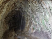 Shueilian Cave